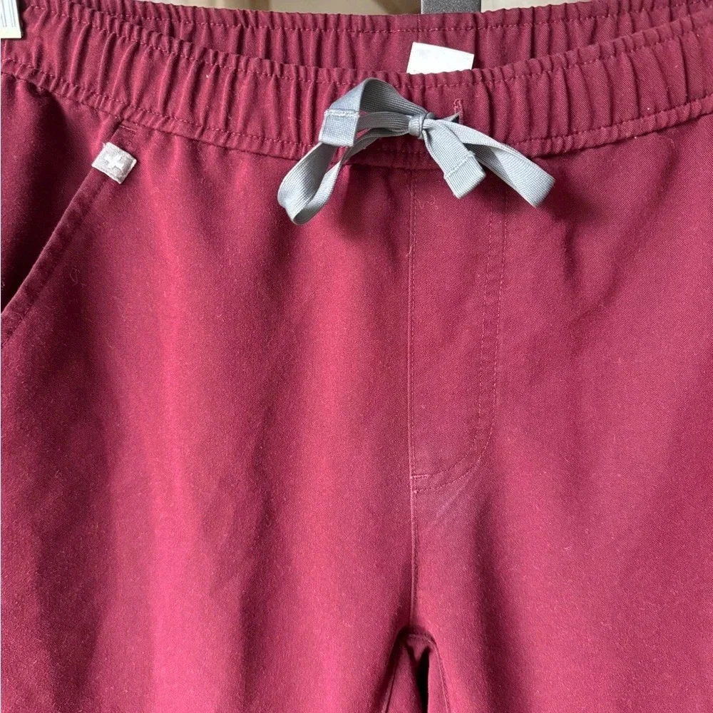 FIGS Scrubs Tansen Joggers Pants Burgundy pockets ribbed ankle elastic wine red